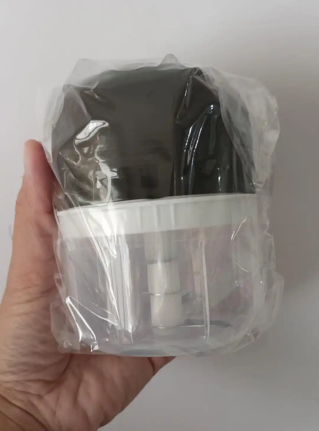 Mini Chopper – USB Rechargeable Food Grinder (250ml)