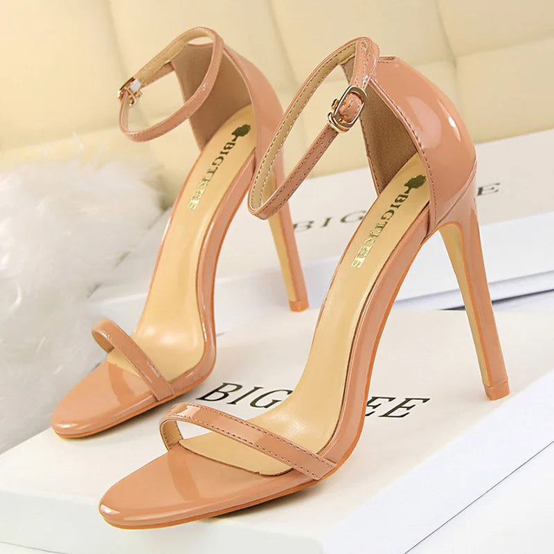 BIGTREE GlamLift β 11cm Patent Leather Stiletto Heels