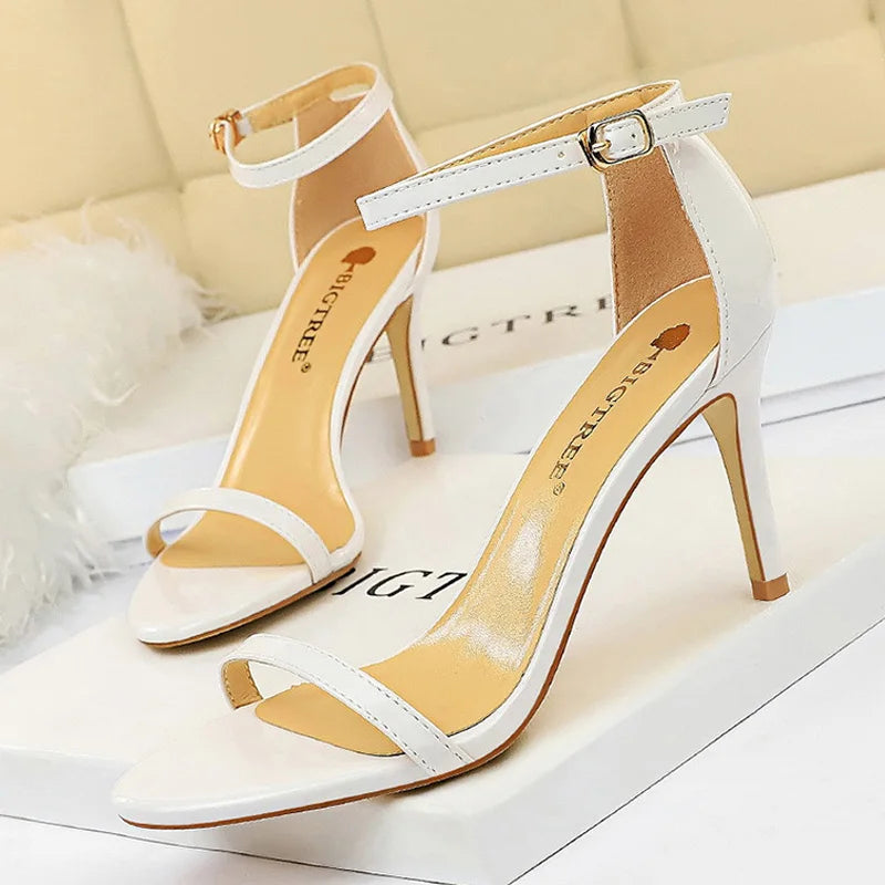 BIGTREE GlamLift β 11cm Patent Leather Stiletto Heels