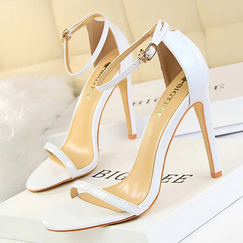 BIGTREE GlamLift β 11cm Patent Leather Stiletto Heels