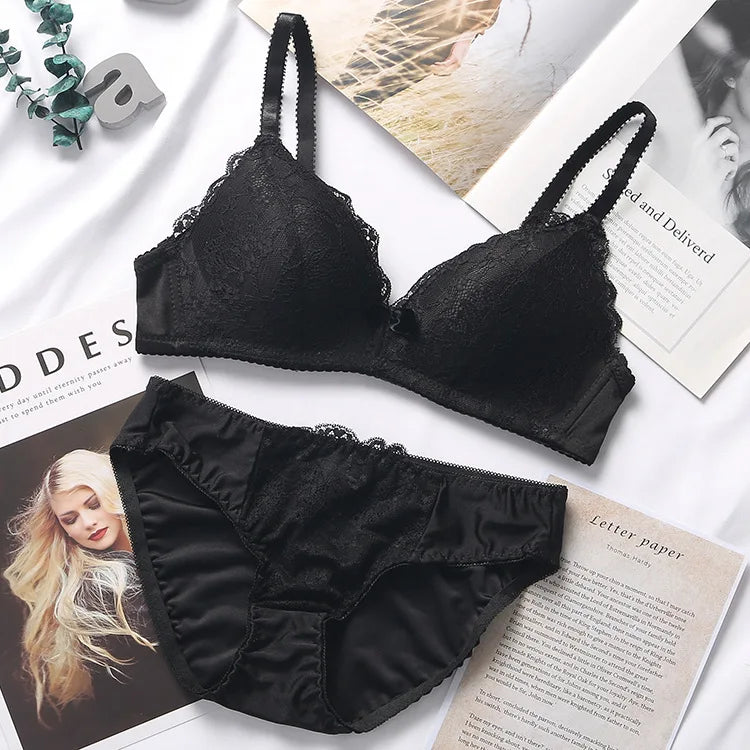 Vintage Lace Push-Up Bra Set – Sexy Deep V-Neck Lingerie"