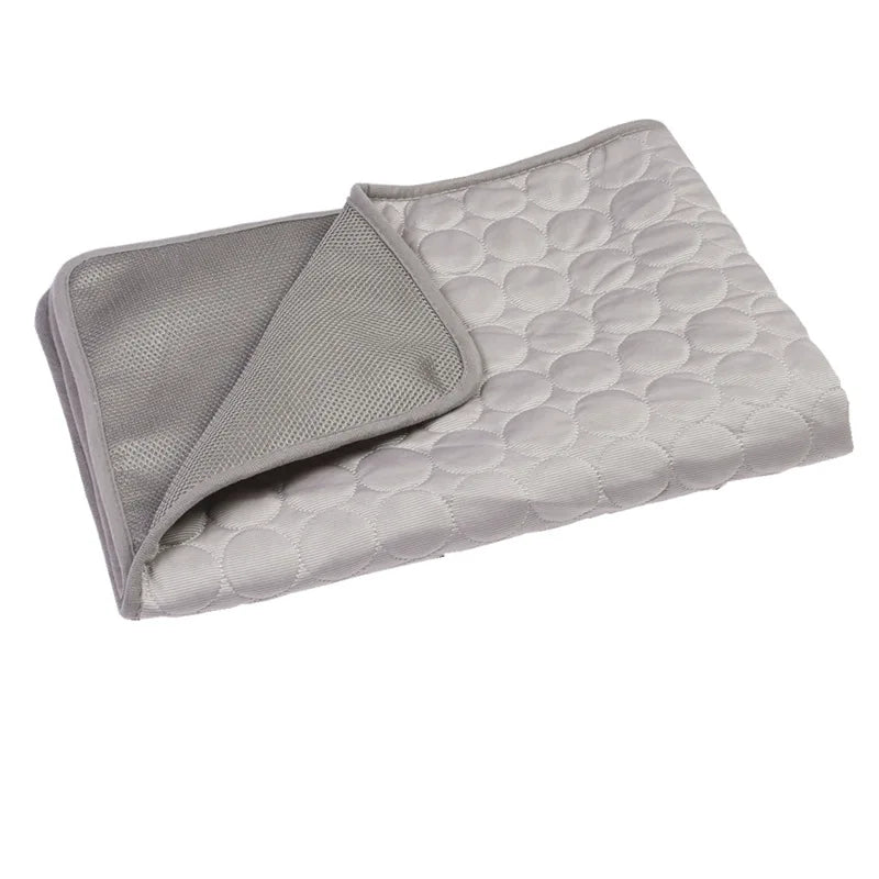 Breathable Summer Cooling Dog Mat β Washable Pet Pad for Dogs & Cats