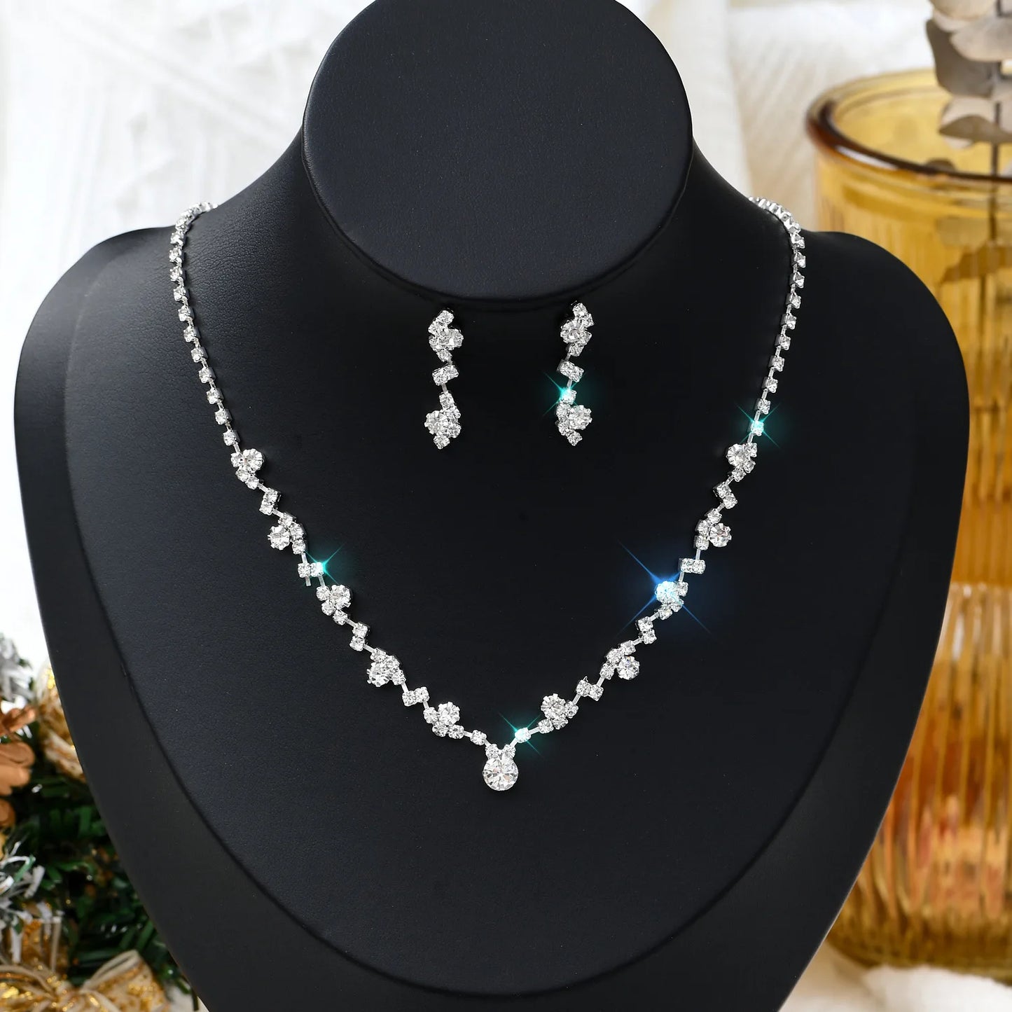 Elegant Teardrop Jewelry Set β Necklace & Earrings for Weddings & Parties