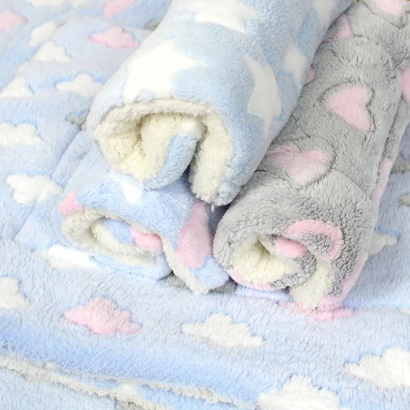 Soft Fleece Pet Bed Mat β Warm Blanket Cushion for Cats & Small Dogs