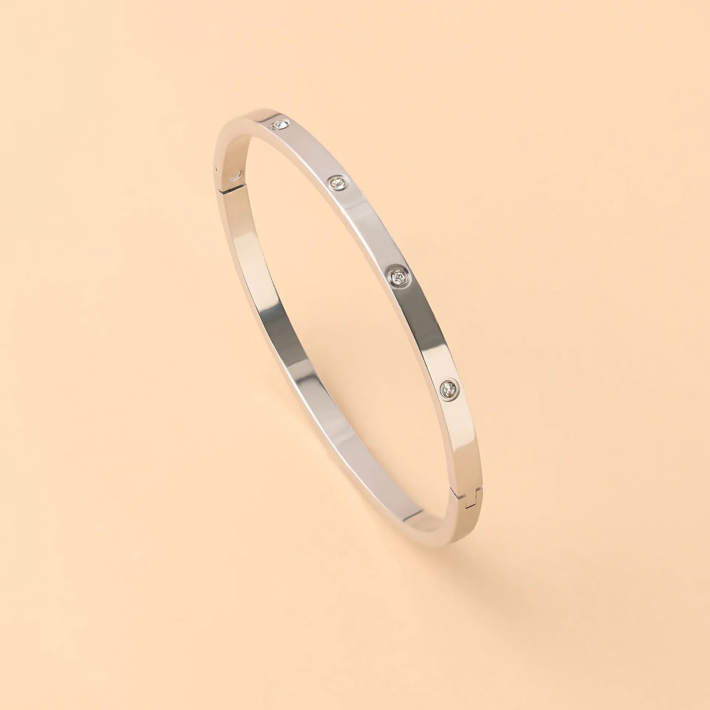 LuxeOval β Classic 18K Stainless Steel Bracelet Set