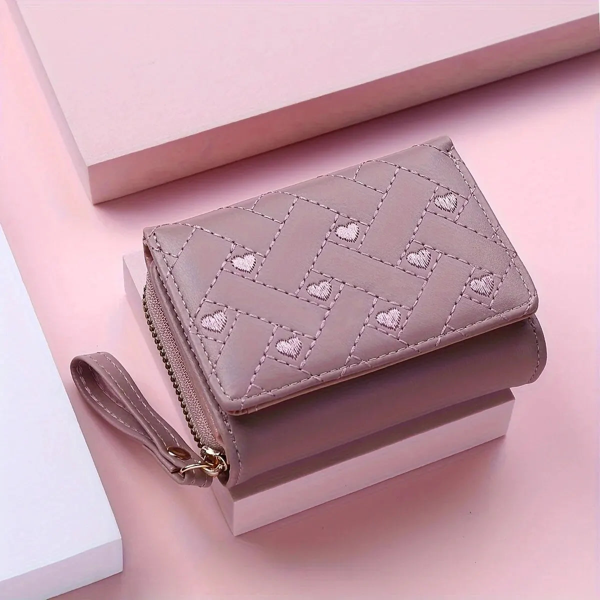 Women’s Short Embroidered Love Wallet – Large Capacity Card & Coin Zipper Bag