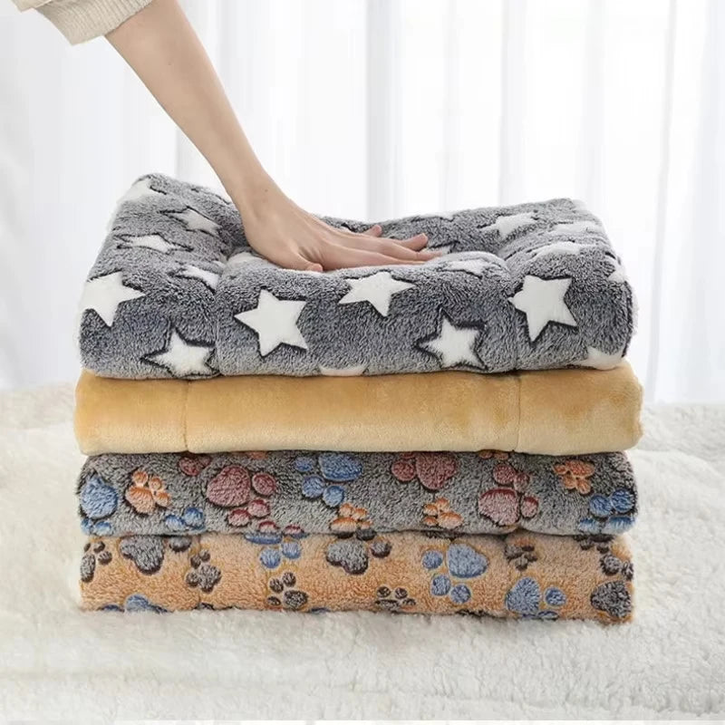 Flannel Pet Sleeping Mat β Soft Cushion Bed for Dogs & Cats, Blanket-Style Mattress
