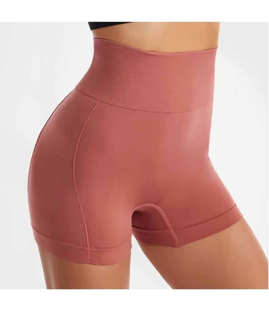 CurveFit β Women's Seamless Scrunch Butt Yoga Shorts