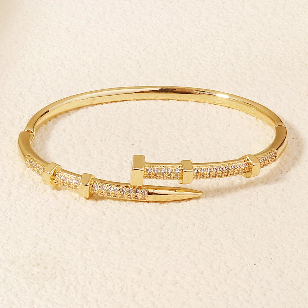 GlamNail β Zircon Screw Nail Bracelet for Women