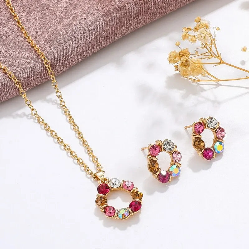 Gold Circle Diamond Jewelry Set β 3PCS Elegant Necklace & Earrings for Women