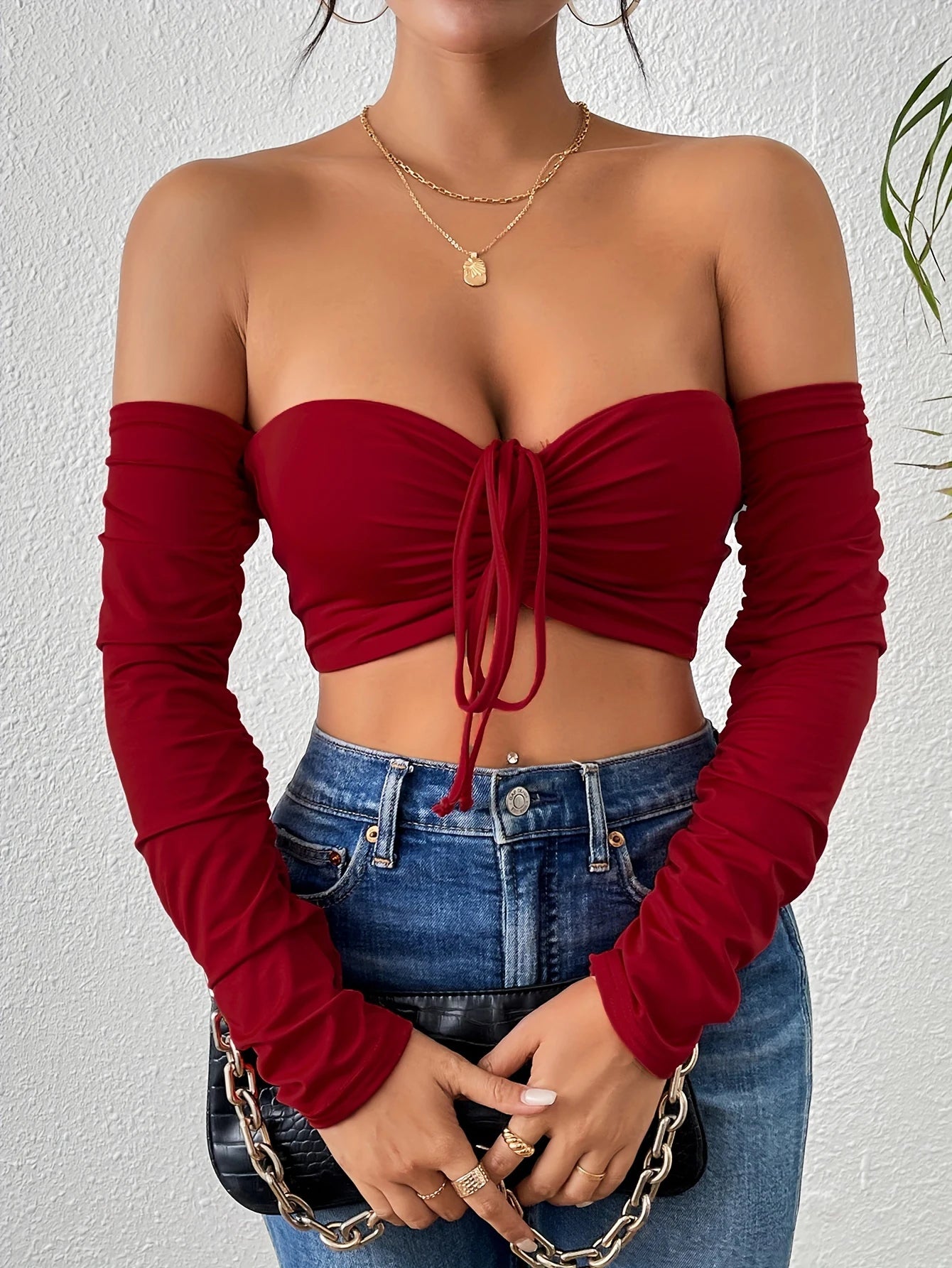 GlowRush – Off-Shoulder Ruched Crop Top