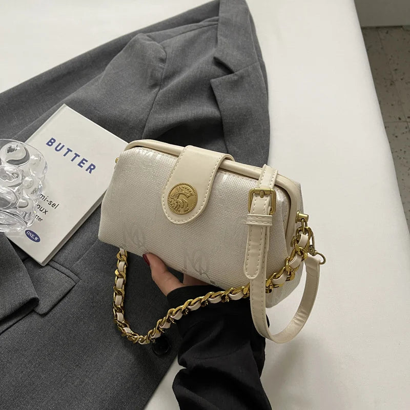 EuroVintage β Chain Strap Canvas Crossbody Tote Bag