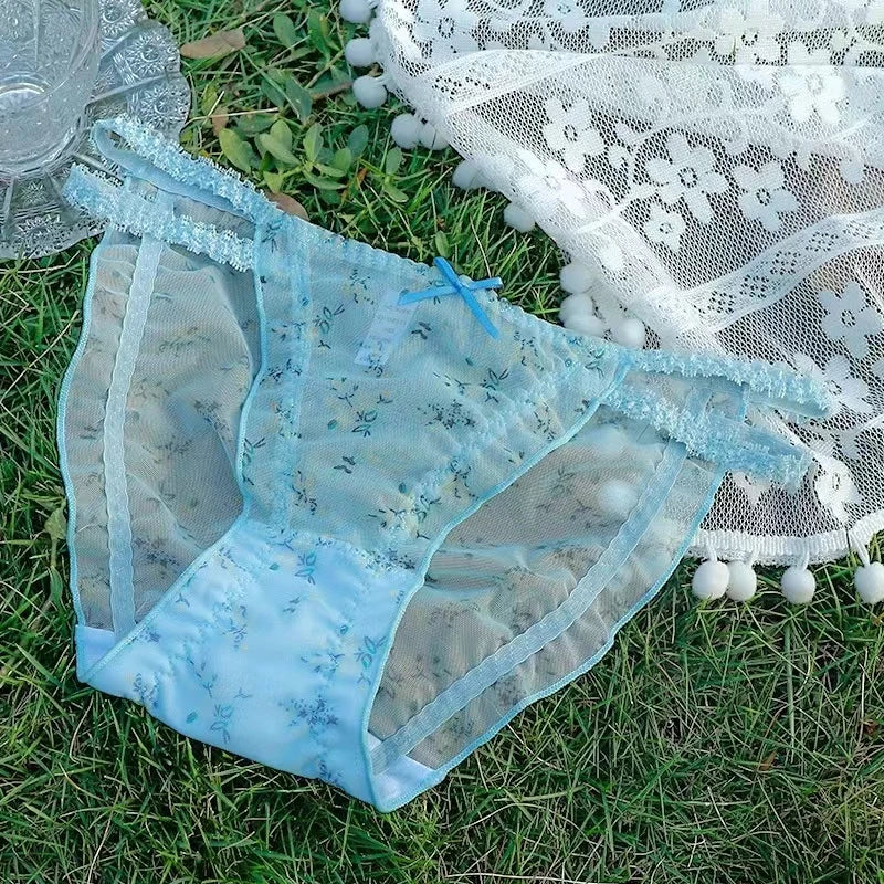 Ultra-Thin Lace Bow Thong β Cute & Seamless Cotton-Crotch Panties