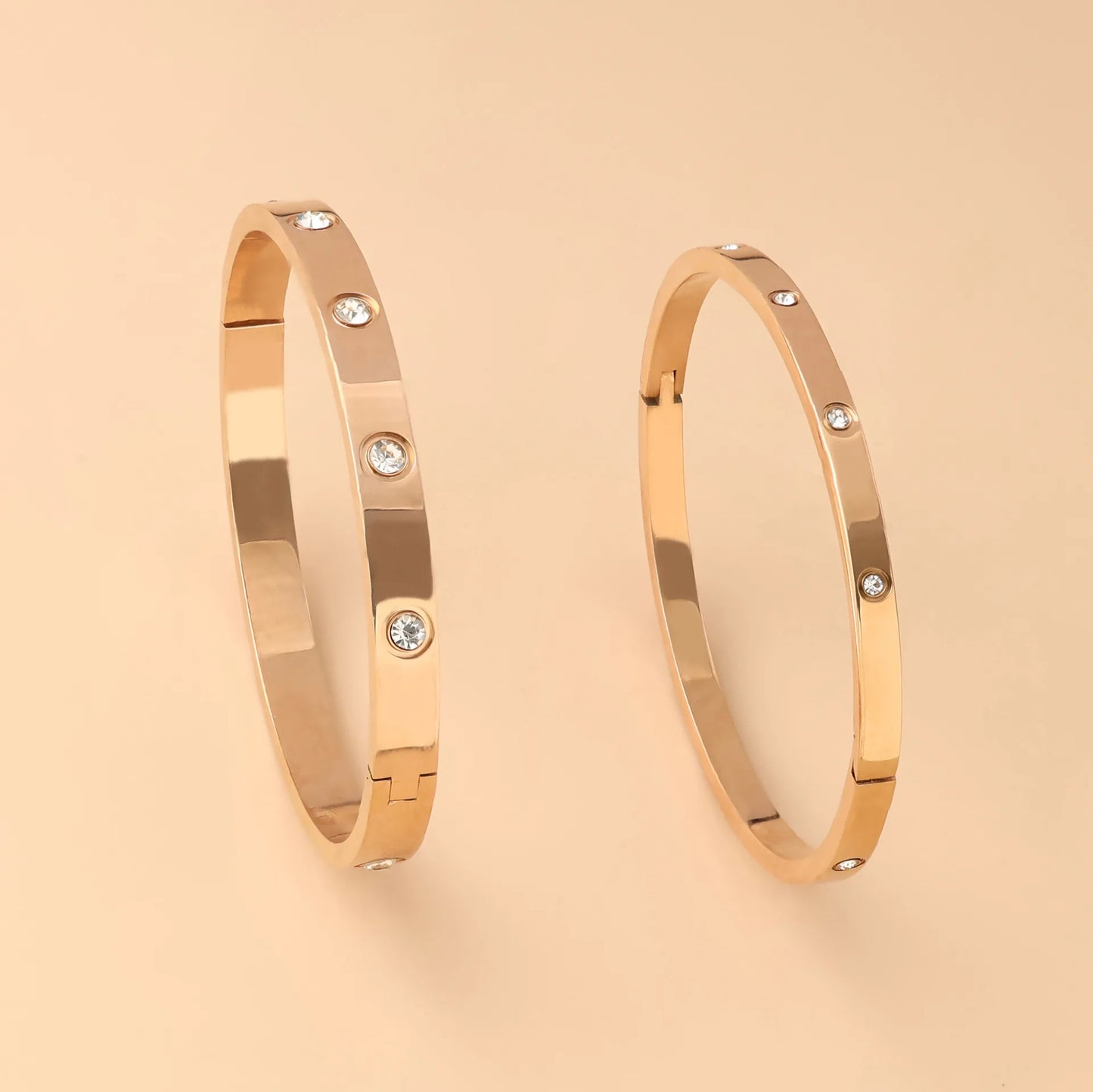 LuxeOval β Classic 18K Stainless Steel Bracelet Set
