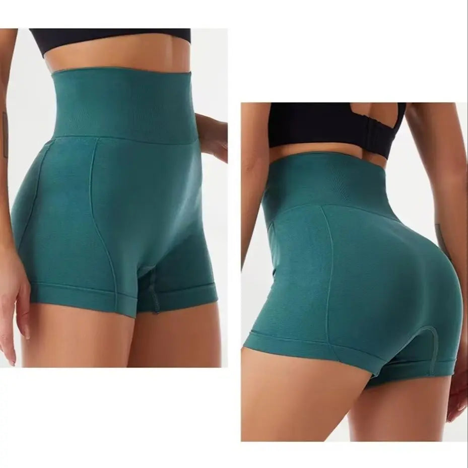 CurveFit β Women's Seamless Scrunch Butt Yoga Shorts