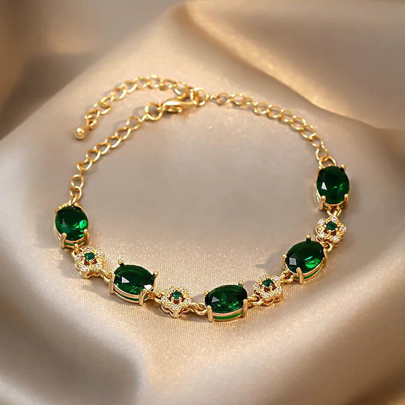 Luxury Green Rhinestone Link Bracelet β Vintage Gold Chain for Women