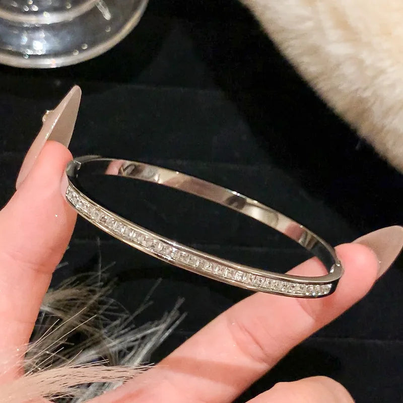 CloverNail β Lucky Gold Stainless Steel Bracelet Set