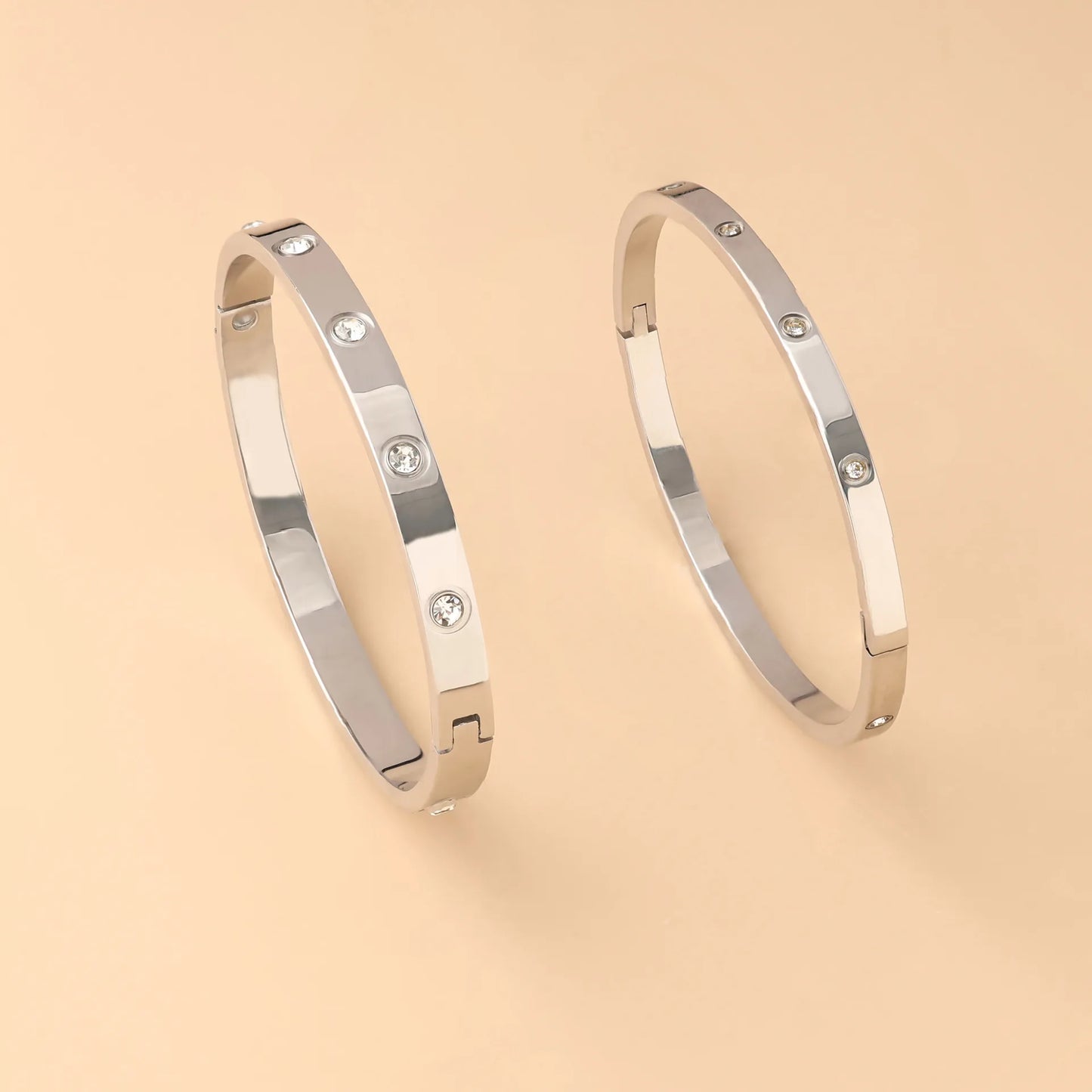 LuxeOval β Classic 18K Stainless Steel Bracelet Set