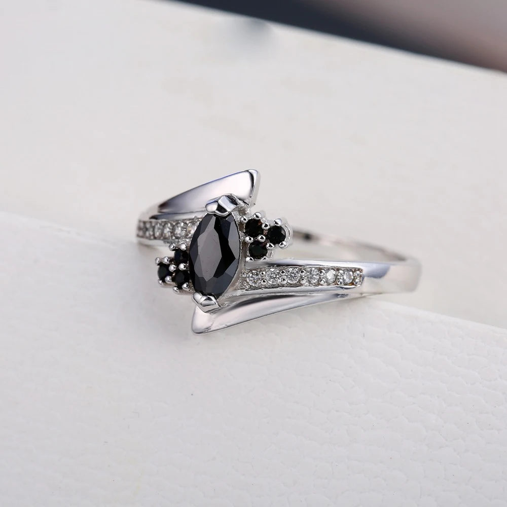 925 Sterling Silver Engagement Ring with Austrian Crystal β Classic Prong Setting