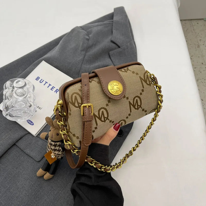 EuroVintage β Chain Strap Canvas Crossbody Tote Bag