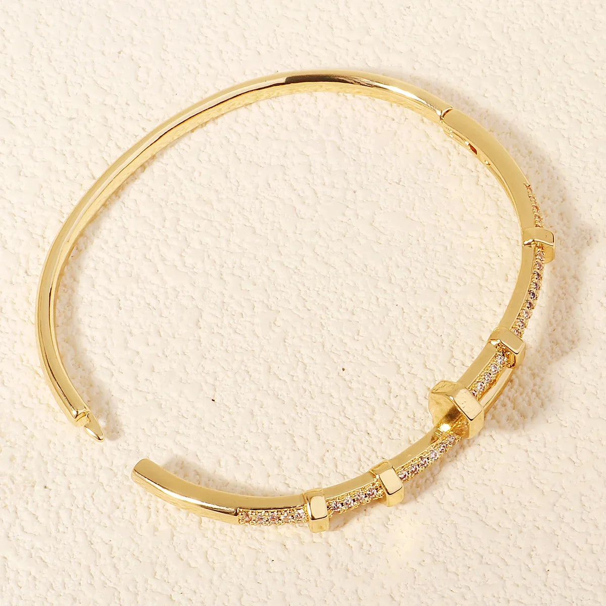 GlamNail β Zircon Screw Nail Bracelet for Women