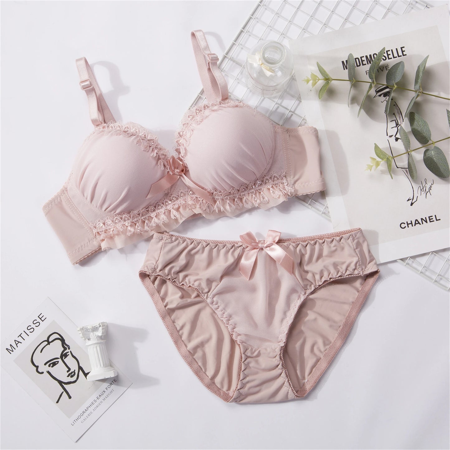 Sexy Push-Up Bra Set – Comfortable & Adjustable Lingerie for Small Breasts