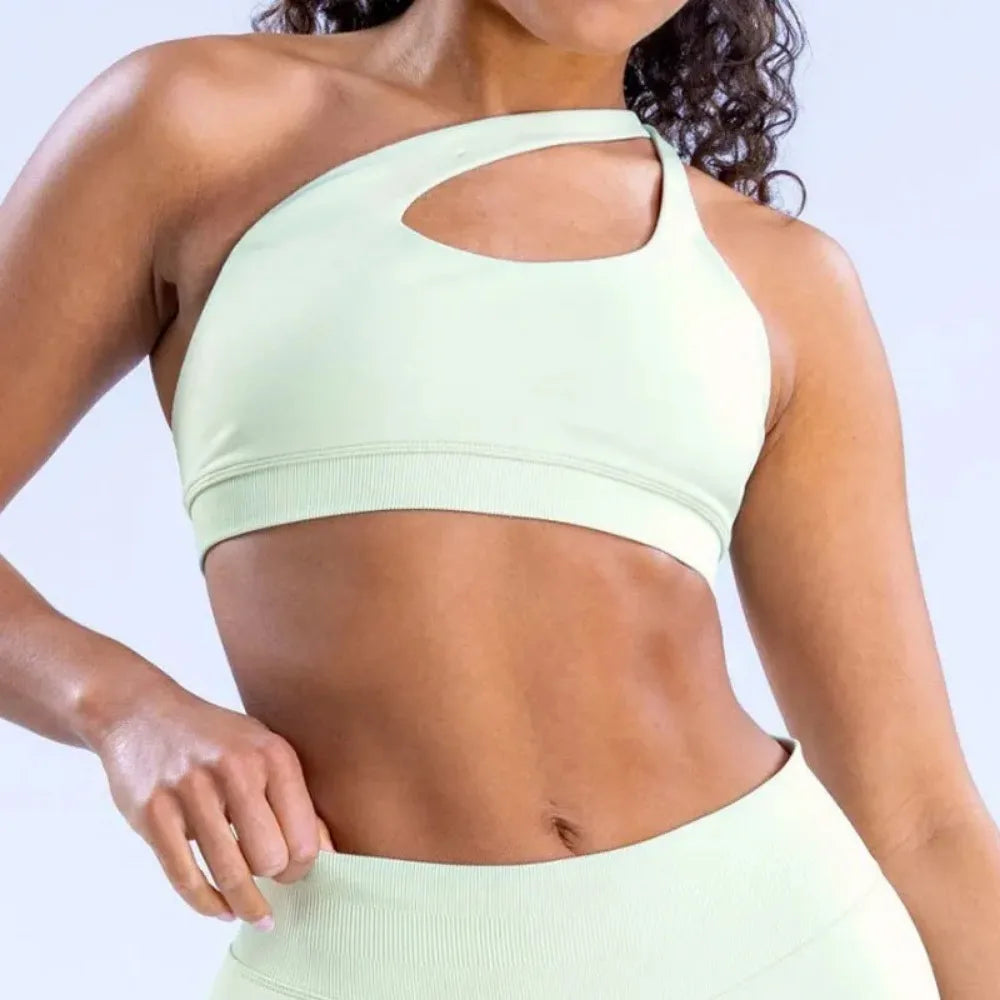 Seamless Push-Up Halter Bra β High Support Sports & Yoga Top with Open Back
