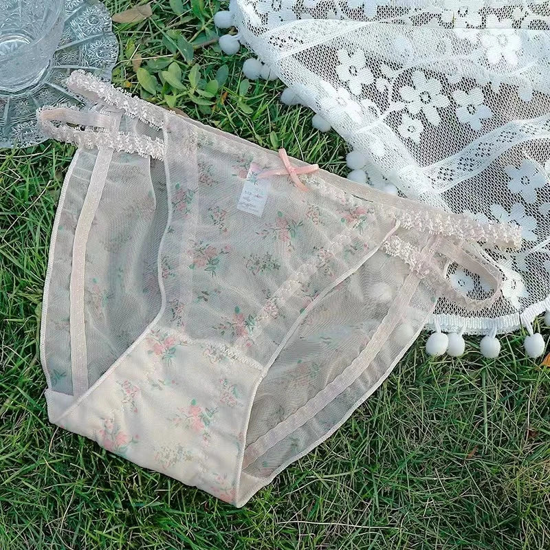 Ultra-Thin Lace Bow Thong β Cute & Seamless Cotton-Crotch Panties