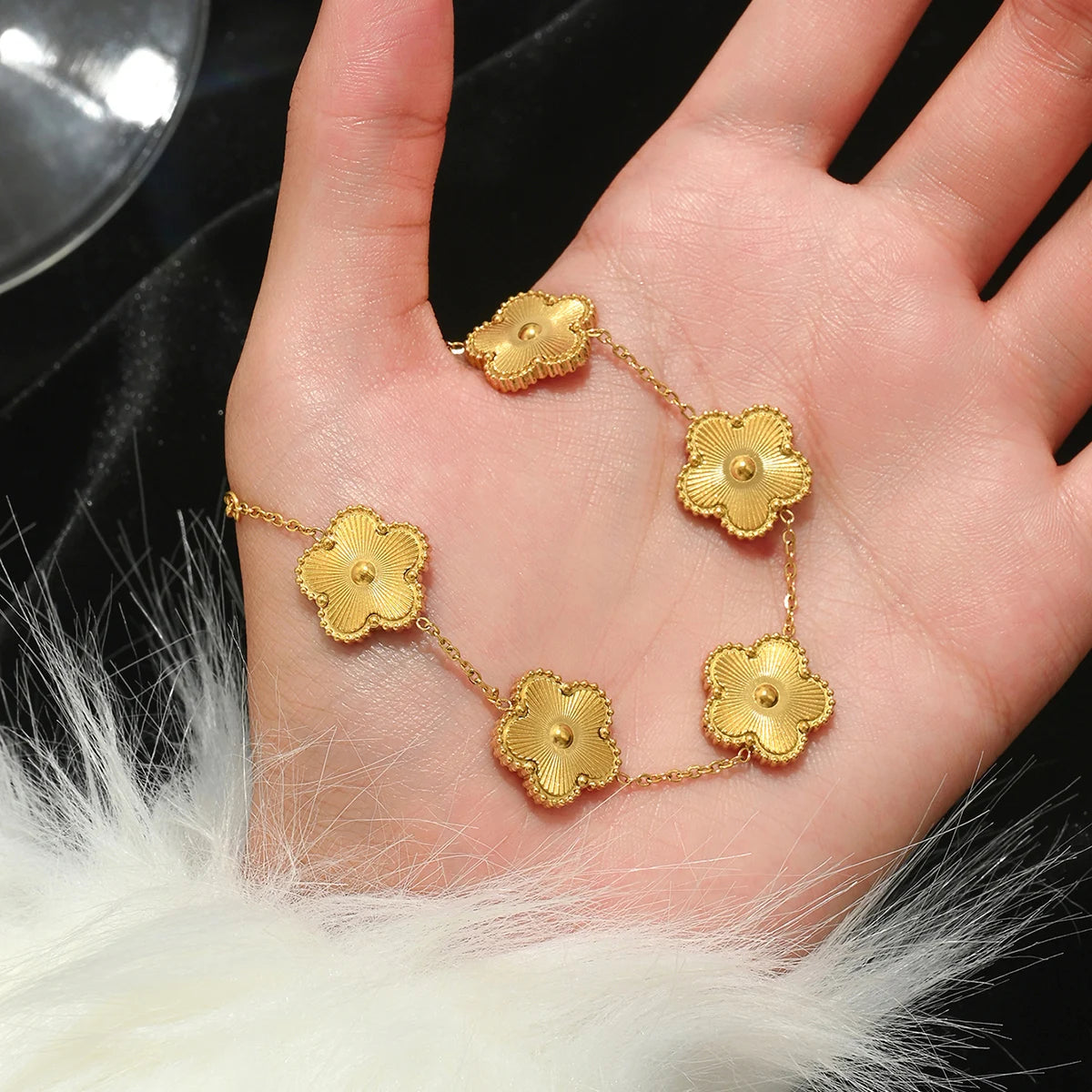 CloverNail β Lucky Gold Stainless Steel Bracelet Set
