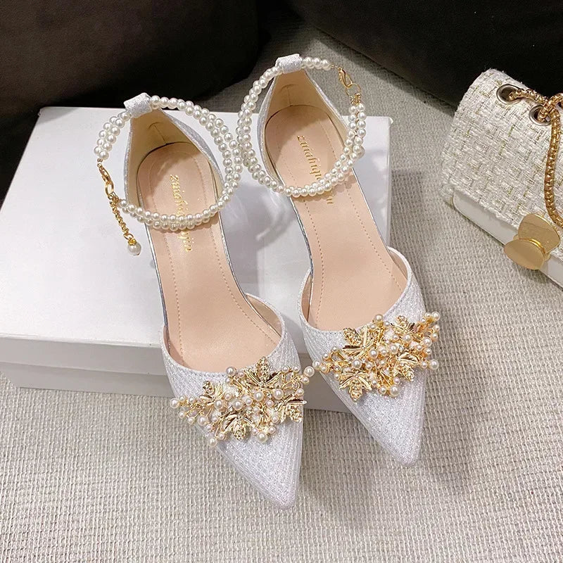 MetalBead 2025 β Pointed High Heel Pumps