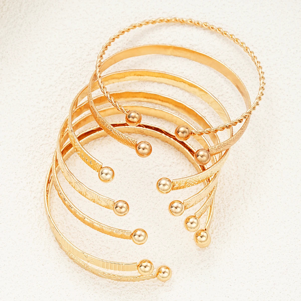 GothGlow β 7PCS Punk Gold Bangle Bracelet Set