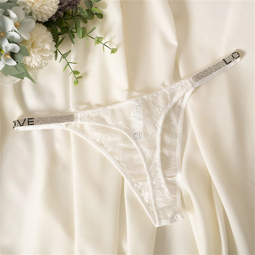FleurLace – French Sweetheart Thong
