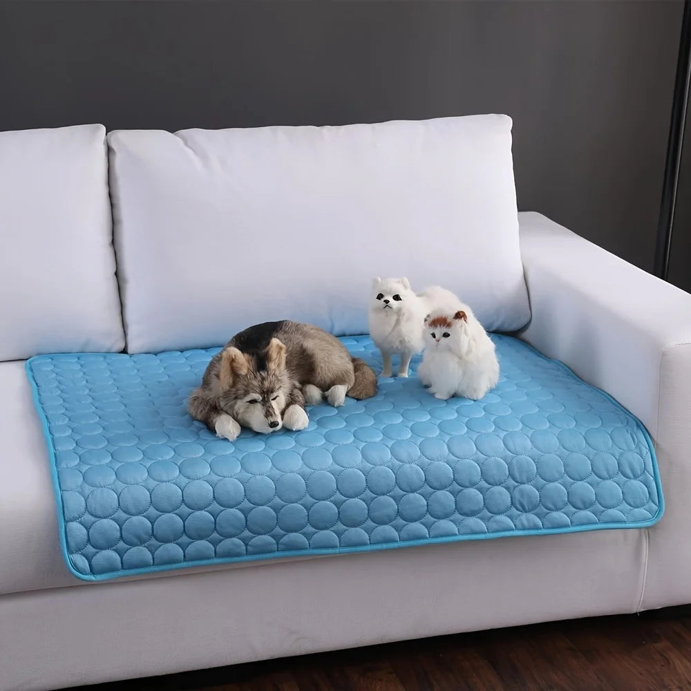Summer Dog Cooling Mat – Extra Large Cold Bed for Dogs & Cats
