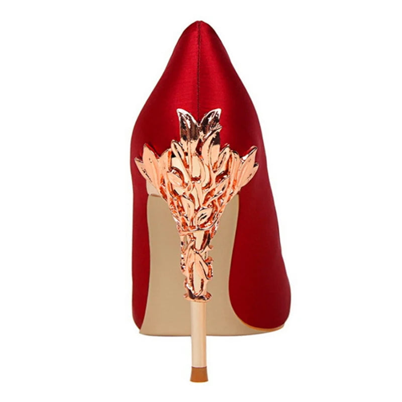 SilkSculpt – 2025 Metal Heel Pointed Pumps