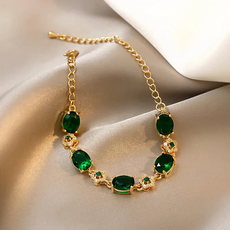 Luxury Green Rhinestone Link Bracelet – Vintage Gold Chain for Women