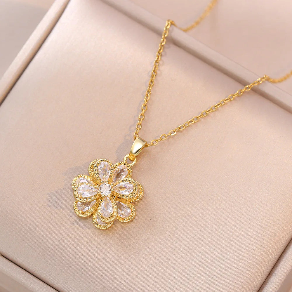 Spin Zircon Flower Pendant Necklace – Elegant Gold-Tone Statement Jewelry for Women