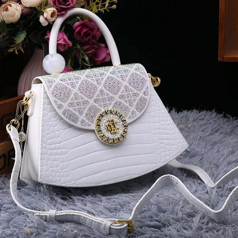GlimmerSaddle – 2025 Luxury Diamond Leather Crossbody Bag