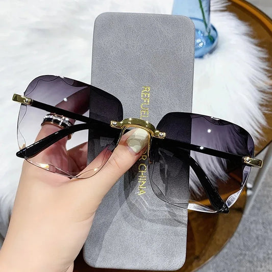 Eleglare – Rimless Gradient Sunglasses for Women