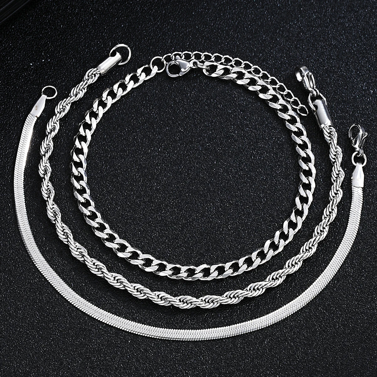SteelCore – 2025 Unisex Silver Jewelry Set