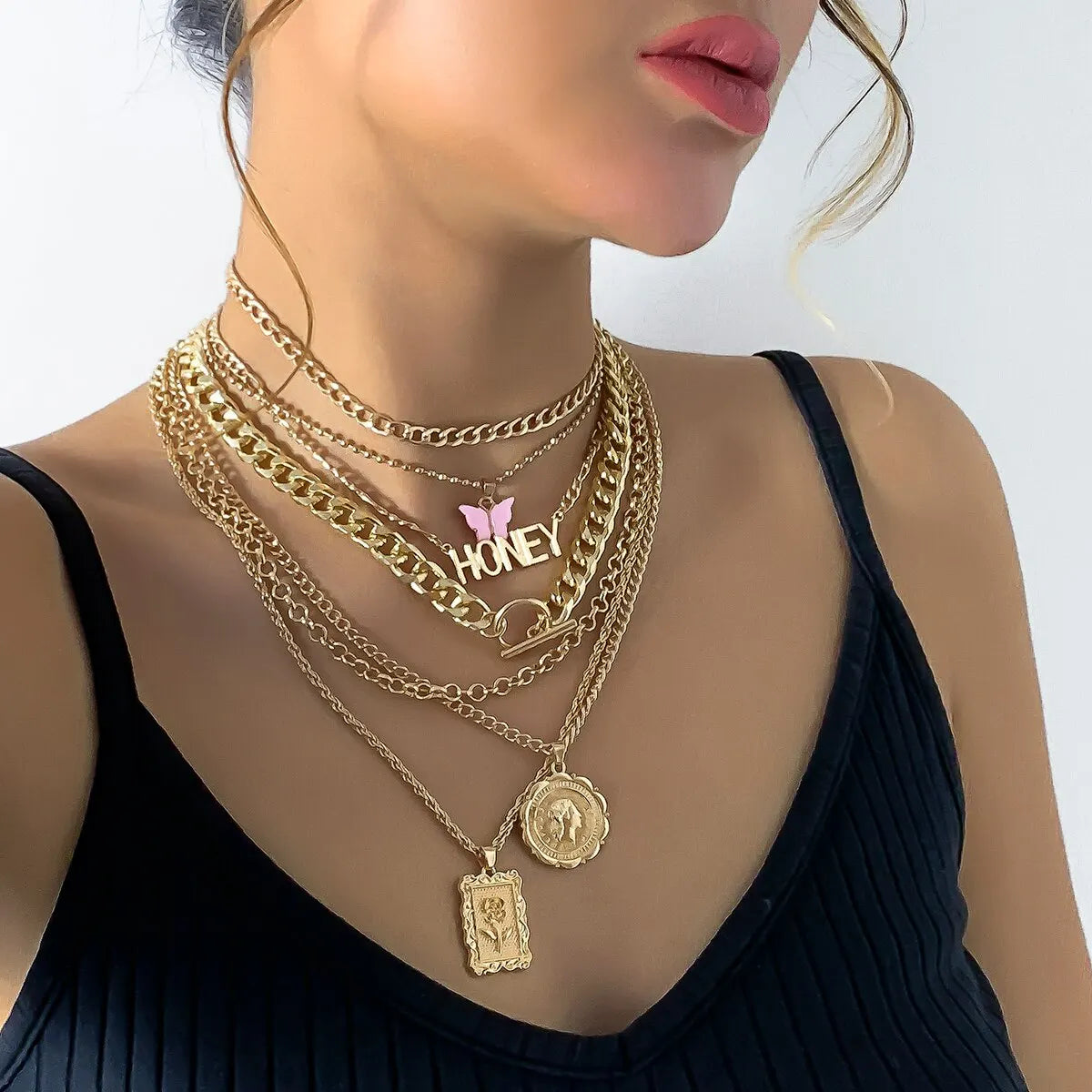 GrungeGlam – 7PCS Vintage Punk Charm Necklace Set for Women