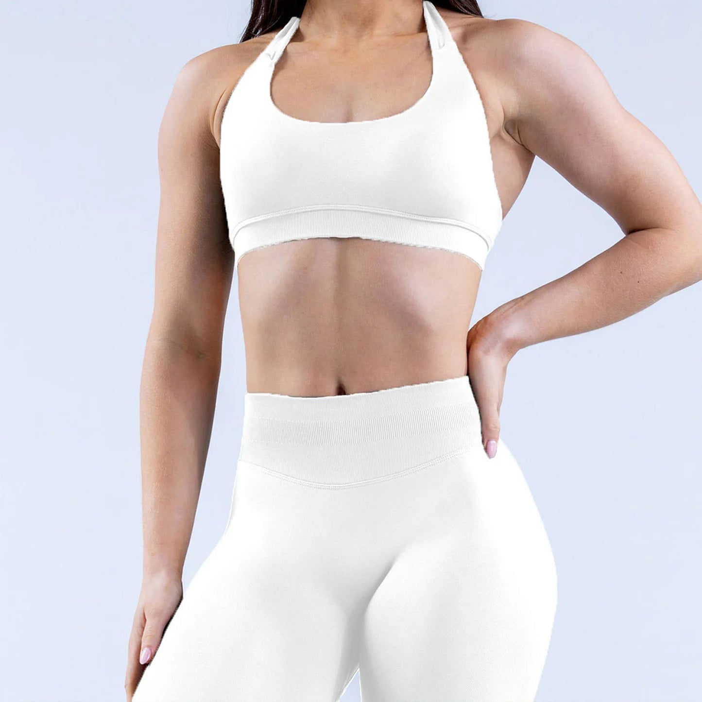 Seamless Halter Strap Sports Bra – Medium Support Padded Open-Back Yoga Crop Top