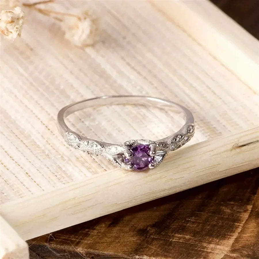 Amethyst Zirconia Women’s Ring – Elegant Light Luxury Gemstone Jewelry