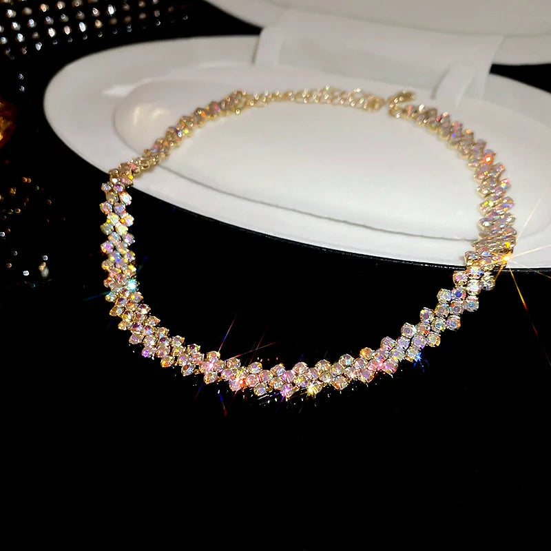 GlamGleam – Luxury Rhinestone Crystal Choker Necklace