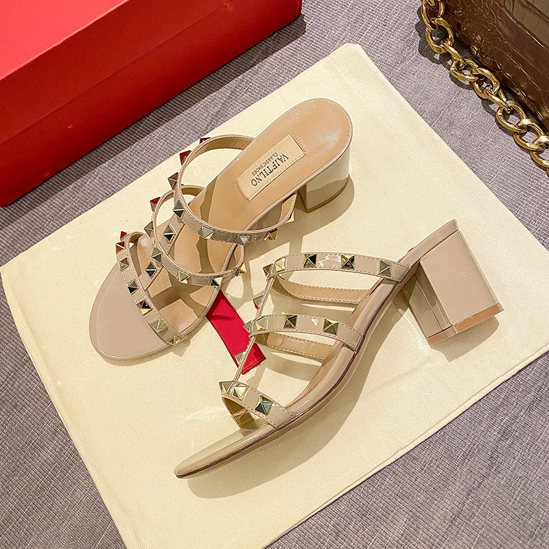 SilverGladiator 2025 – Luxury Rivet Leather Heeled Sandals