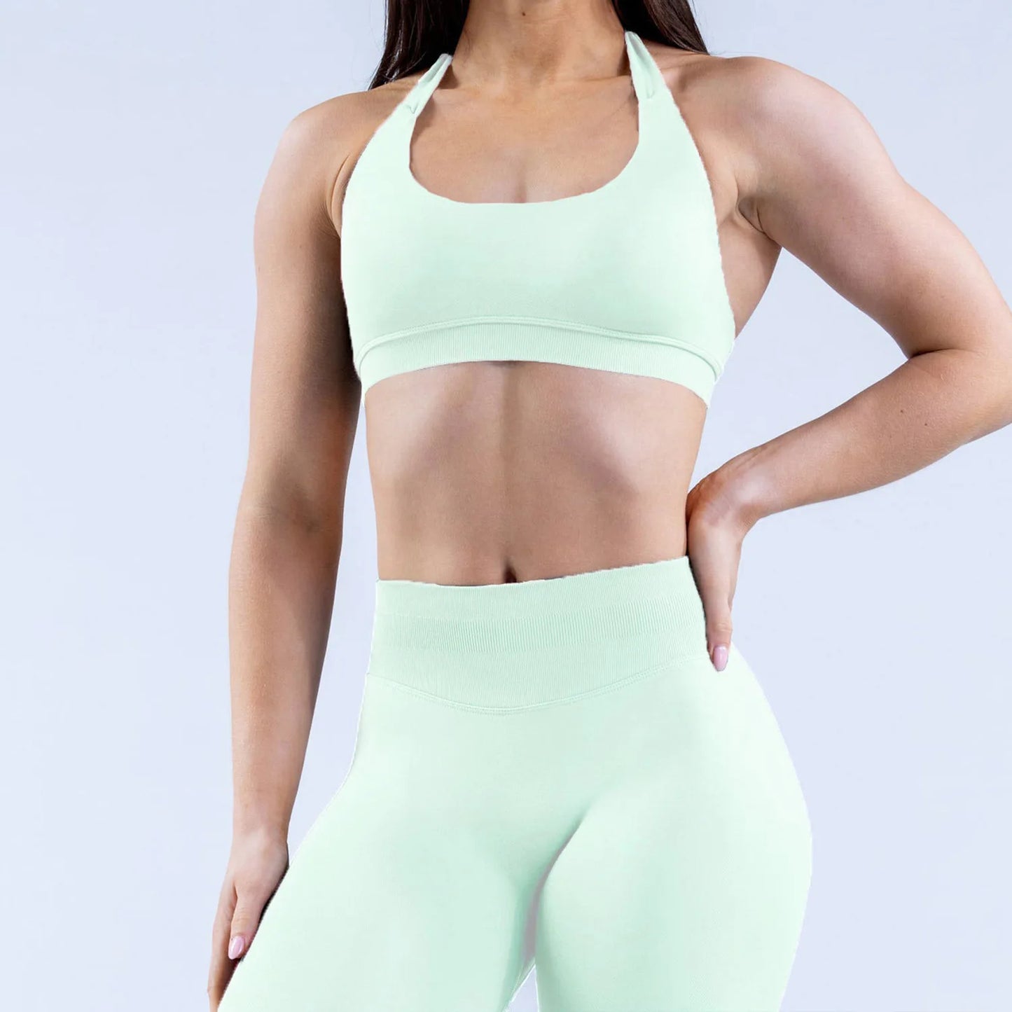 Seamless Halter Strap Sports Bra – Medium Support Padded Open-Back Yoga Crop Top