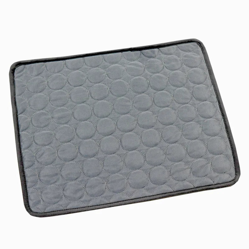 Summer Dog Cooling Mat – Extra Large Cold Bed for Dogs & Cats