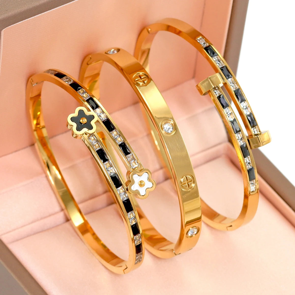 3-Piece Stainless Steel Clover & Cross Bracelets Set – Women’s Fashion Jewelry
