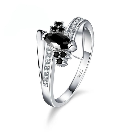 925 Sterling Silver Engagement Ring with Austrian Crystal – Classic Prong Setting