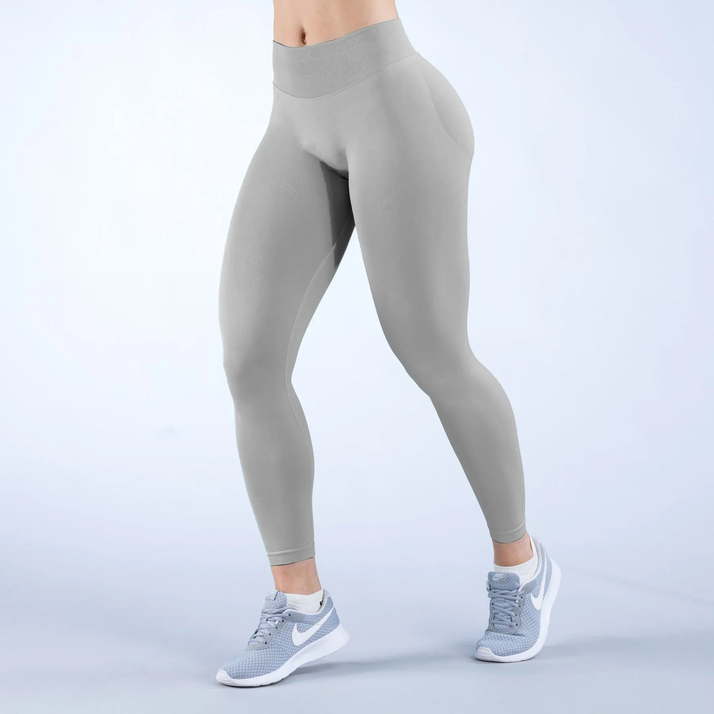 Seamless Ribbed Yoga Leggings with Logo – High Stretch Low-Waist Fitness Pants