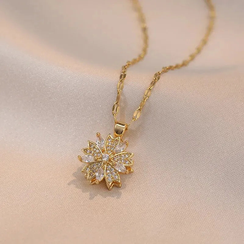 Spin Zircon Flower Pendant Necklace – Elegant Gold-Tone Statement Jewelry for Women